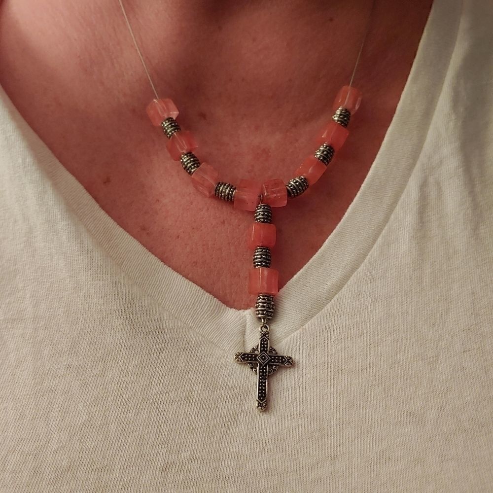 Handmade Necklace Pink Quartz & metal barrel spacers w/ metal cross Necklace - Picture 2 of 3